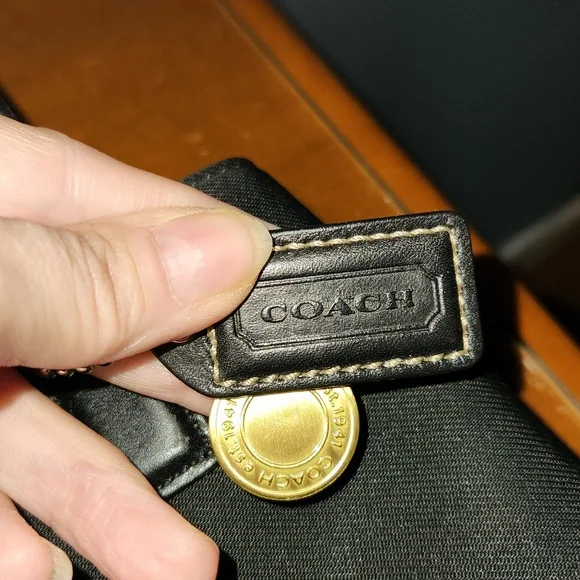 Coach VINTAGE Black Twill Fabric & Leather Trimmed Shoulder bag EUC - Picture 3 of 7